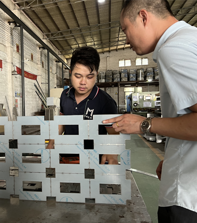 深耕行业10年 · 定制实力有保障！