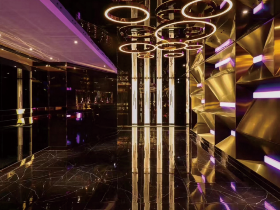 柬埔寨金色年华KTV 